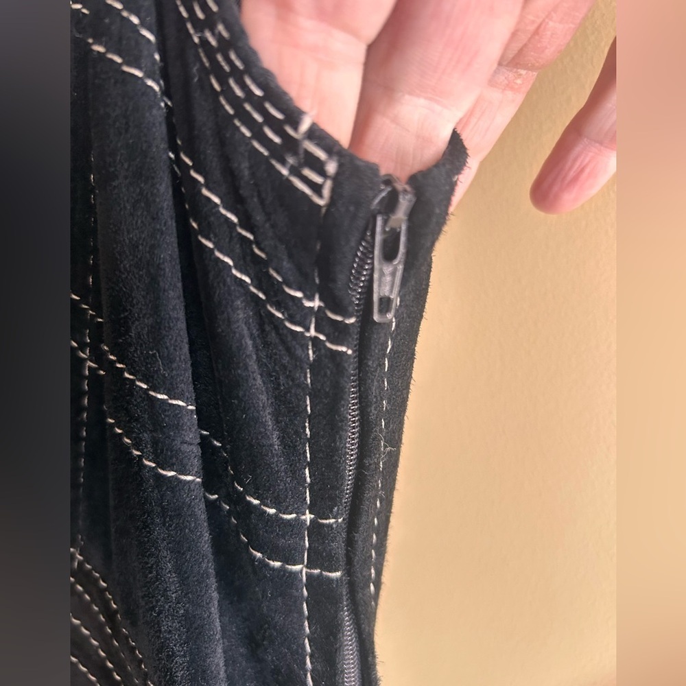 Danier suede dress - Picture 7 of 16